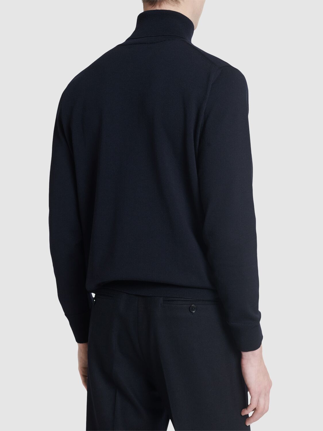 Wool turtleneck navy sweater